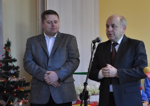 Zdjęcie z otwarcia Dziennego Domu „Senior-WIGOR” w Gminie Piątnica zdj. 1